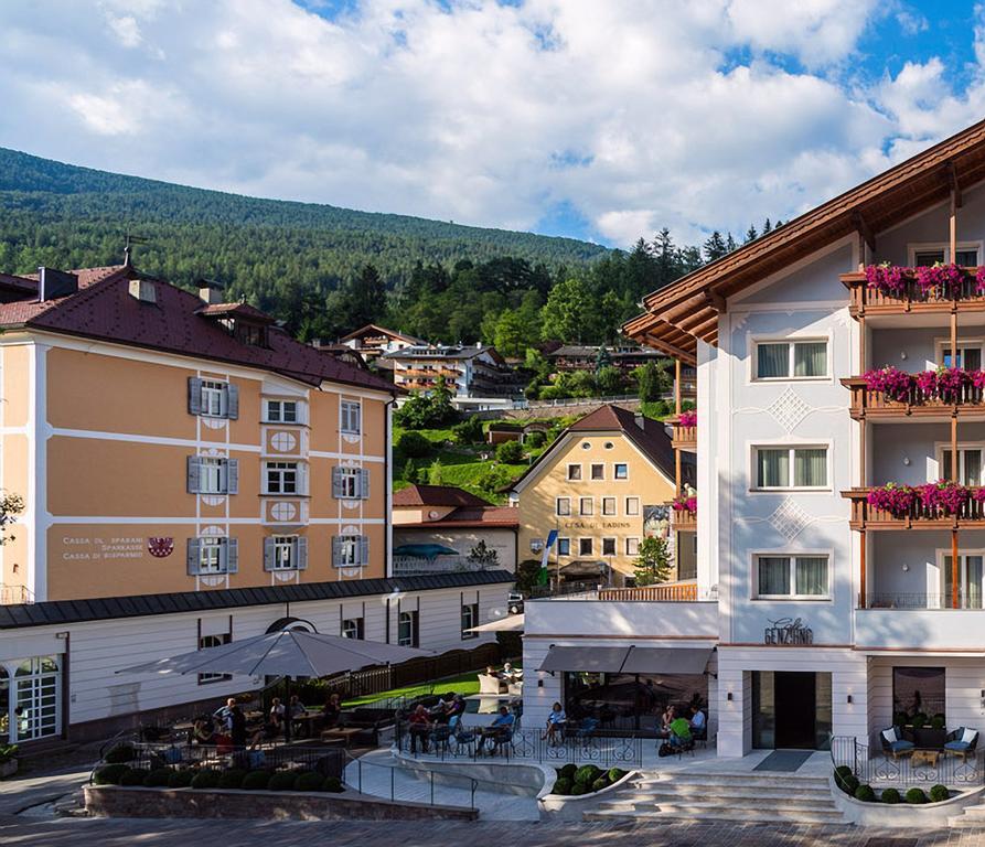 Apartment Genziana St. Ulrich in Gröden Exterior foto